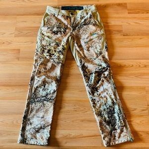 Camo pants